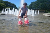 queen-elizabeth-park-fountain-family.jpg