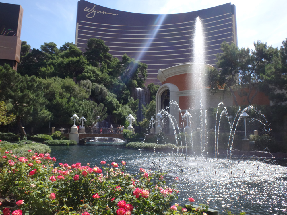 Wynn Hotel Casino Las Vegas Fountain