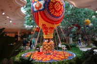 wynn-hotel-las-vegas-garden-lobby.jpg